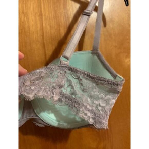 Victoria's Secret Women's  34D Mint/Gray Bra Lace Detail - Picture 8 of 8